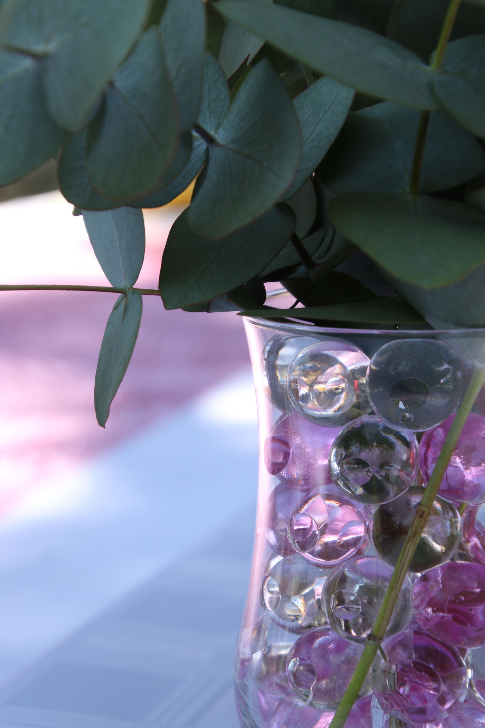 Canon EOS 7D Mark II sample photo. Beads, bunch, of, flowers photography