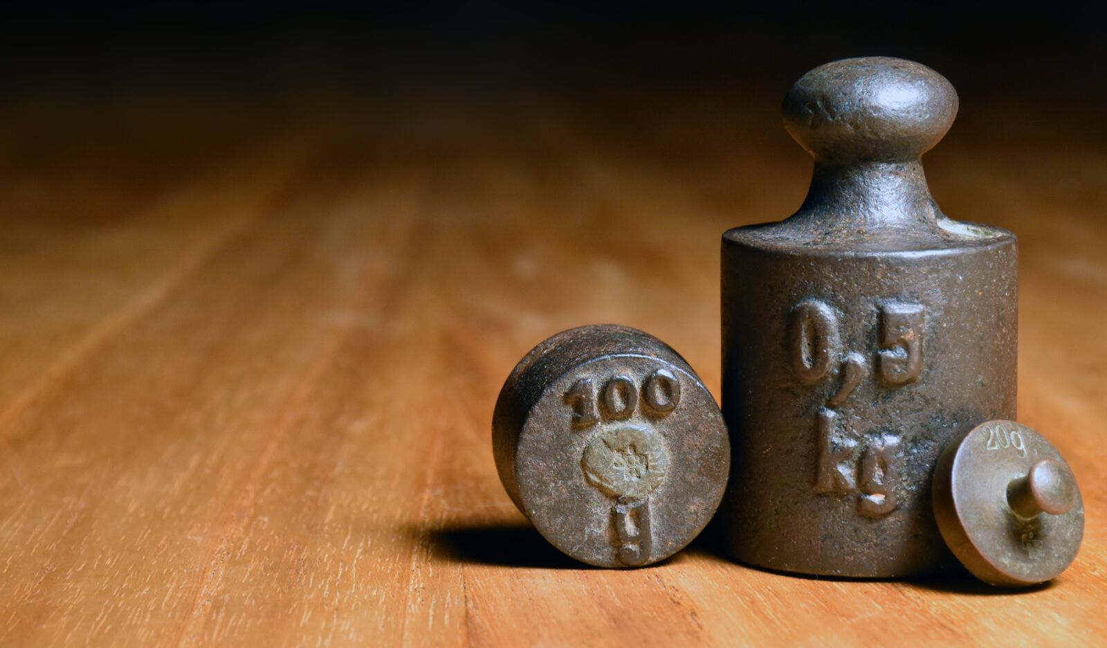 Nikon D5500 sample photo. Weights, horizontal, weigh photography