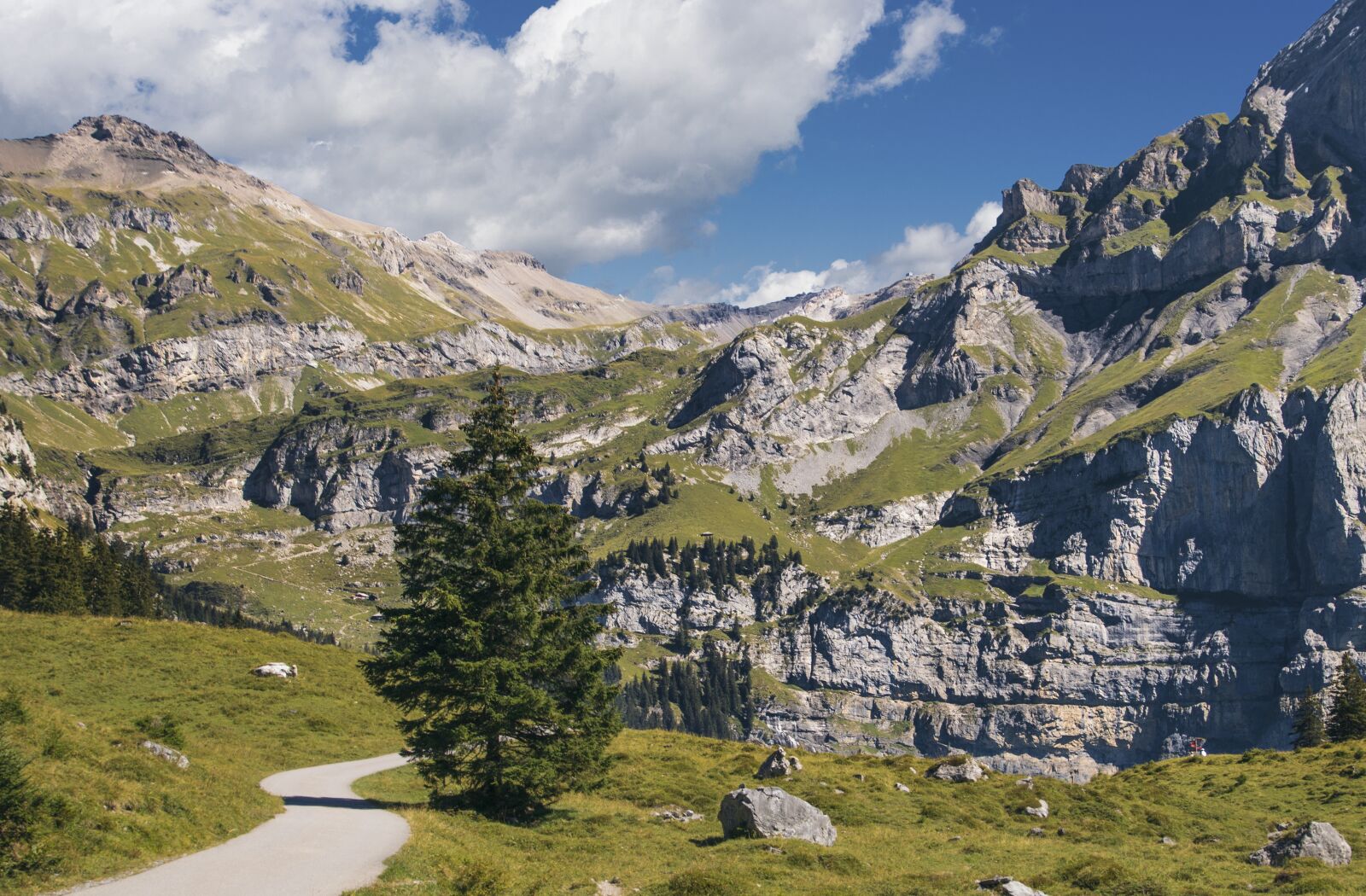 Canon EOS 70D sample photo. Mountains, trail, hiking photography