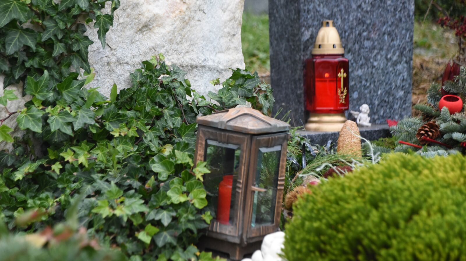 Nikon D750 sample photo. Cemetery, grave, all saints' photography