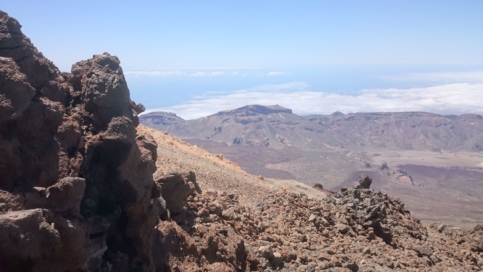 Sony Xperia Z2 sample photo. Stones, sulfur, volcano photography