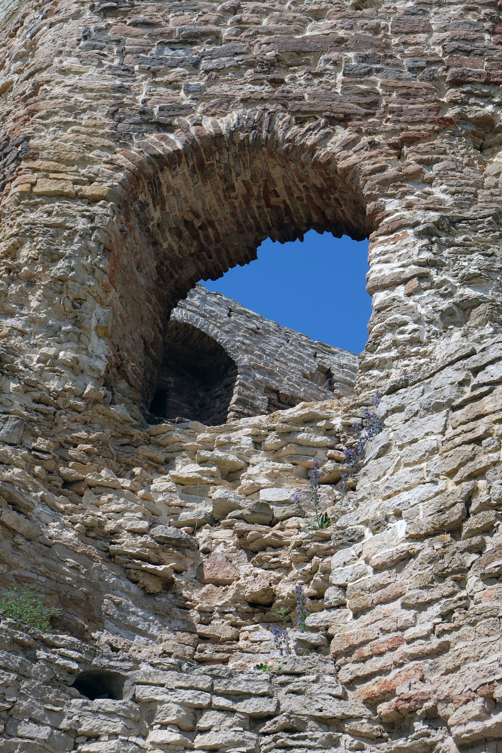 Fujifilm X-A2 + Fujifilm XC 16-50mm F3.5-5.6 OIS II sample photo. Tower, the loophole, fortress photography