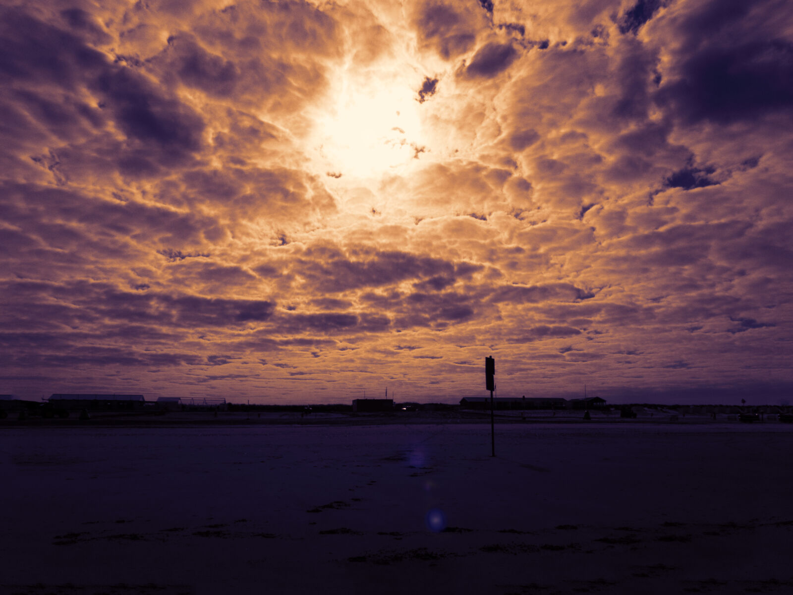 Panasonic Lumix DMC-FZ200 sample photo. Beach, clouds, colourful, netherlands photography