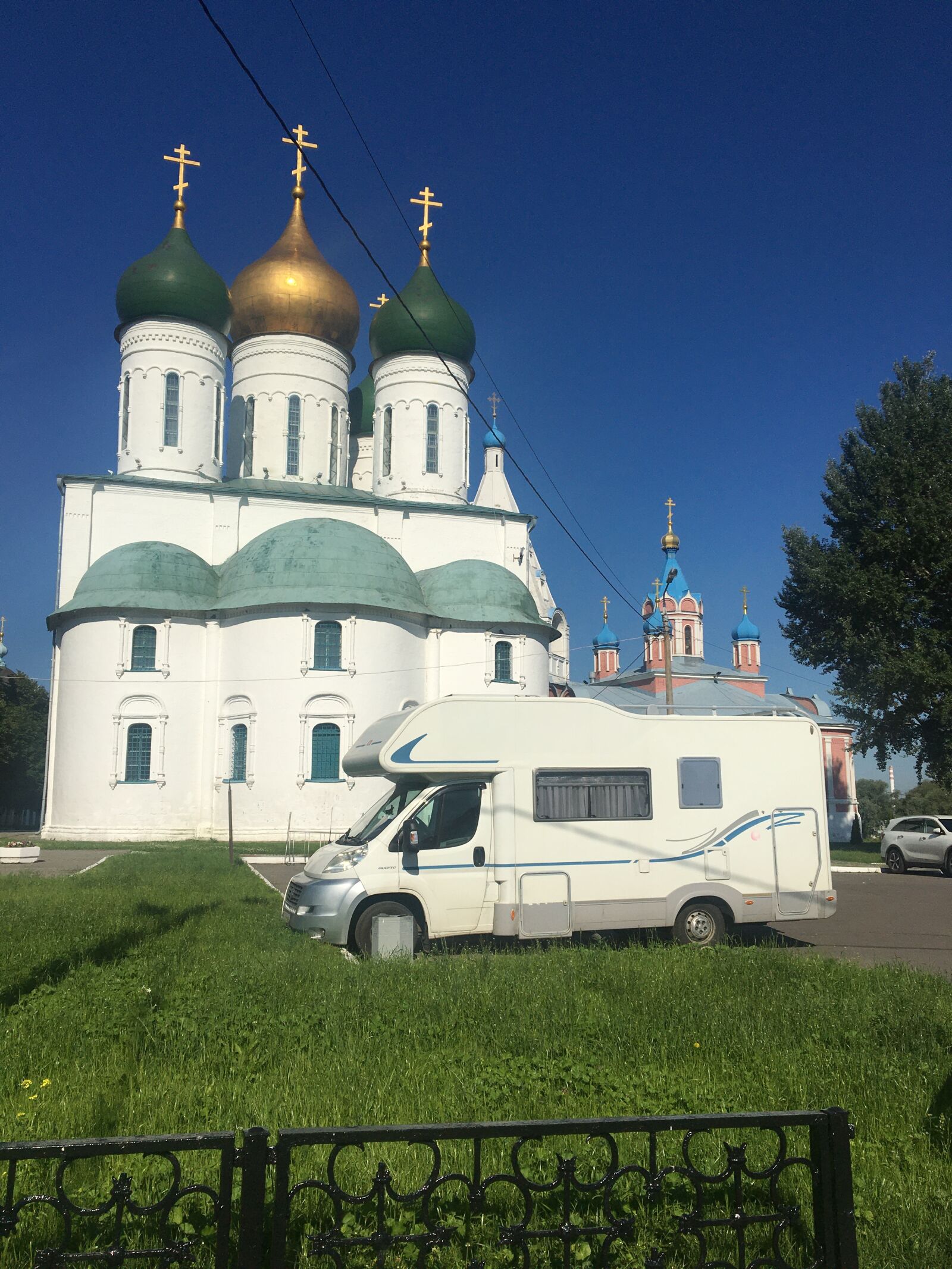 Apple iPhone 6s sample photo. кемпер, путешествие, храм photography