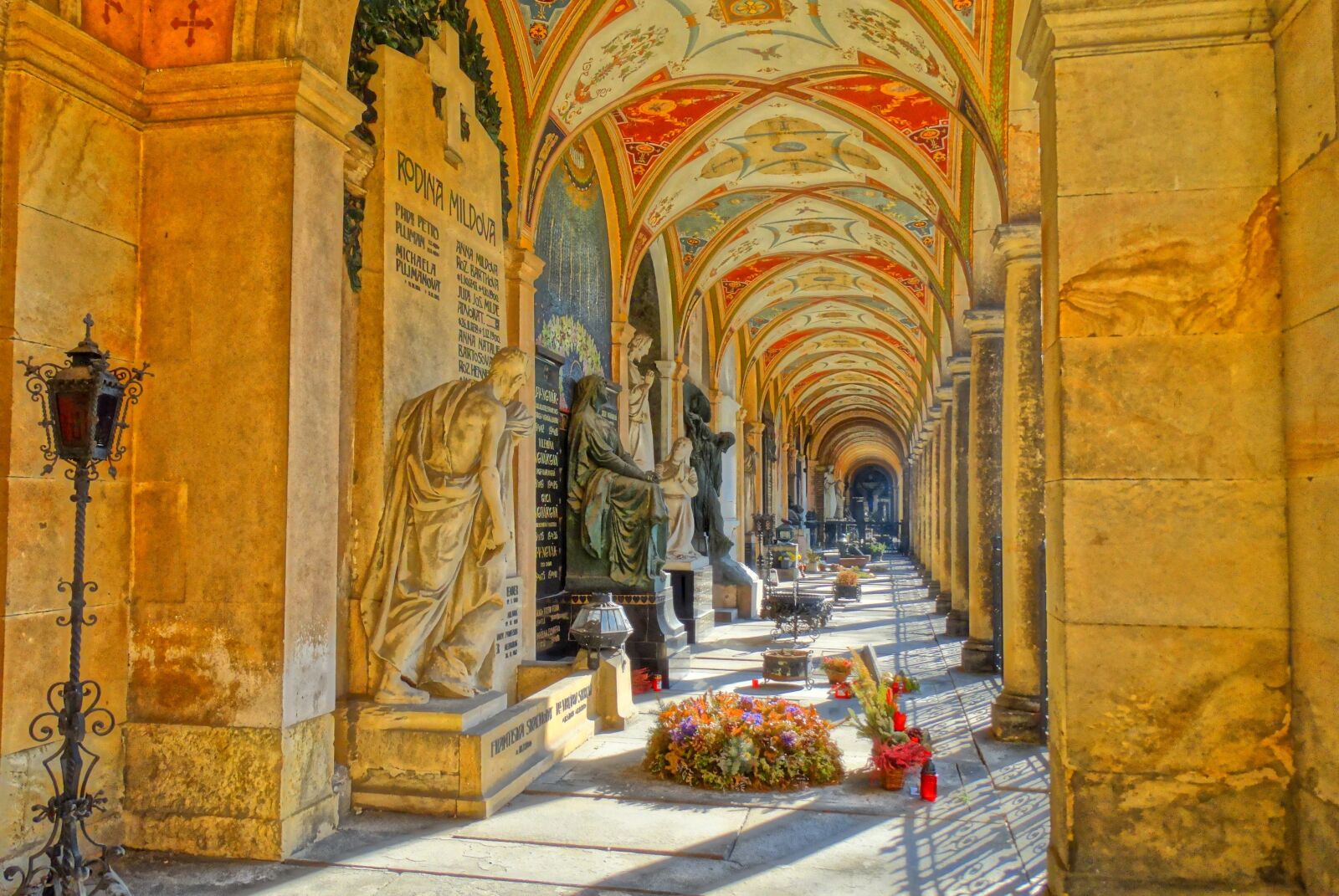 Sony Cyber-shot DSC-HX300 sample photo. Prague, cementery, architecture photography