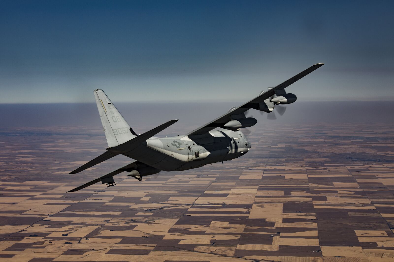 Canon EOS 5D Mark IV sample photo. Kc-130j hercules, transport, cargo photography