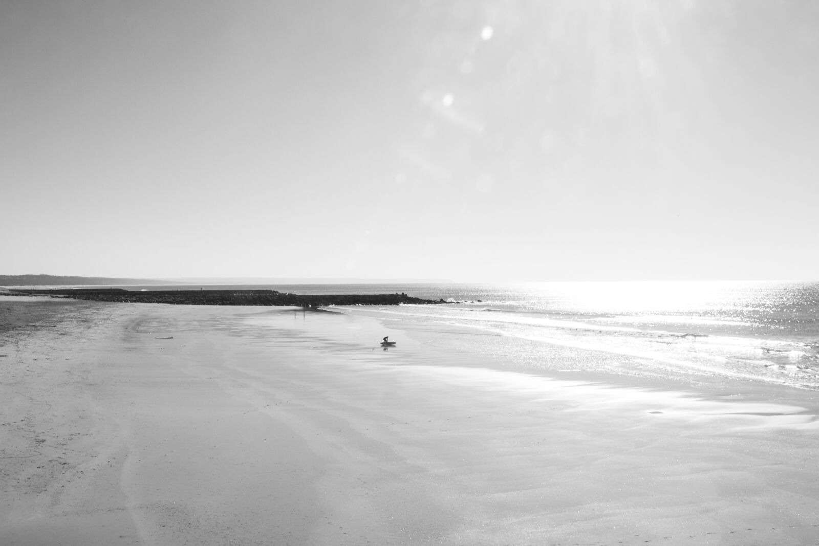 Canon EF-S 18-135mm F3.5-5.6 IS USM sample photo. Surf, beach, surfer photography