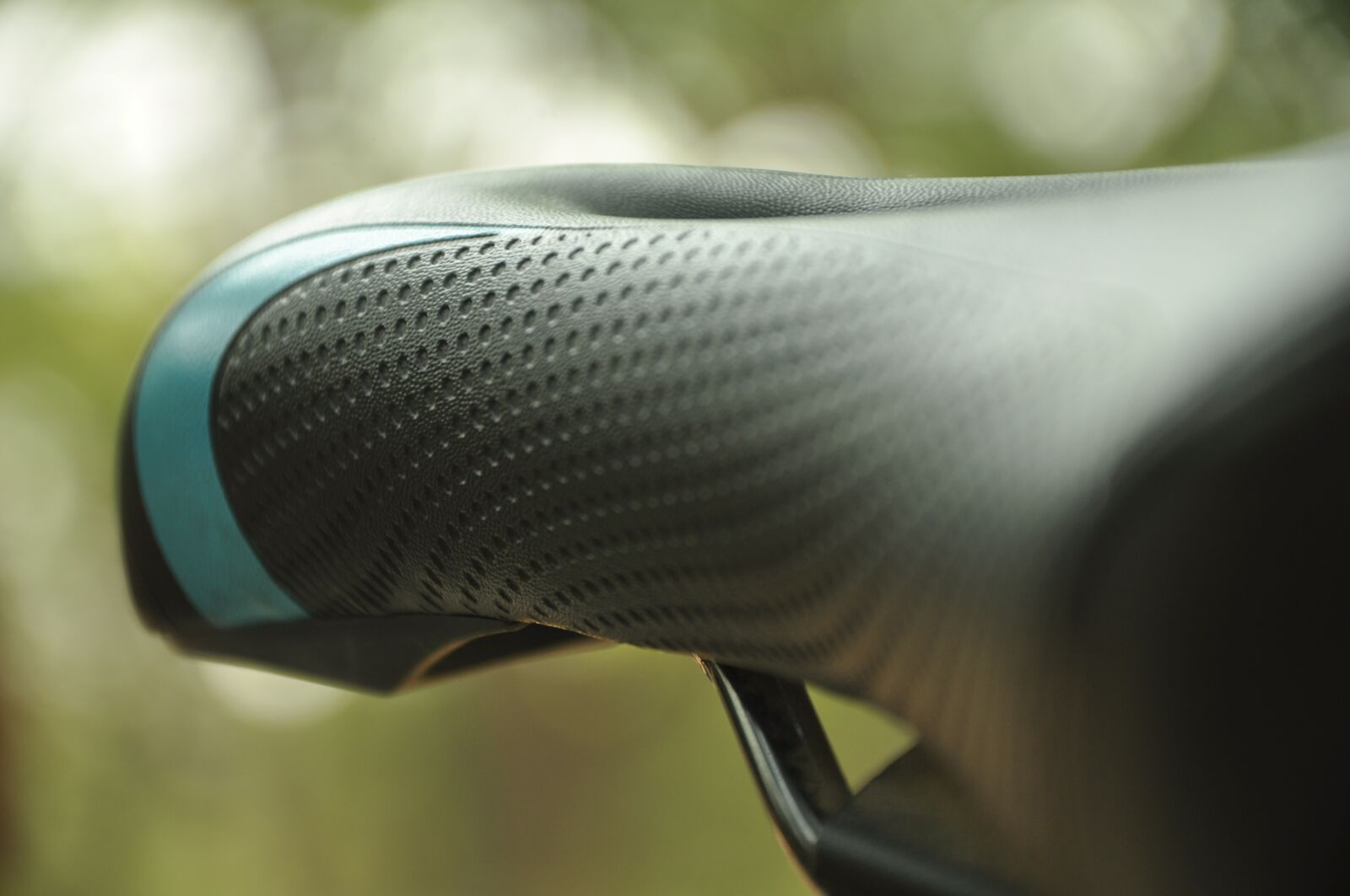 Nikon D90 sample photo. Cycling, sit, closeup photography