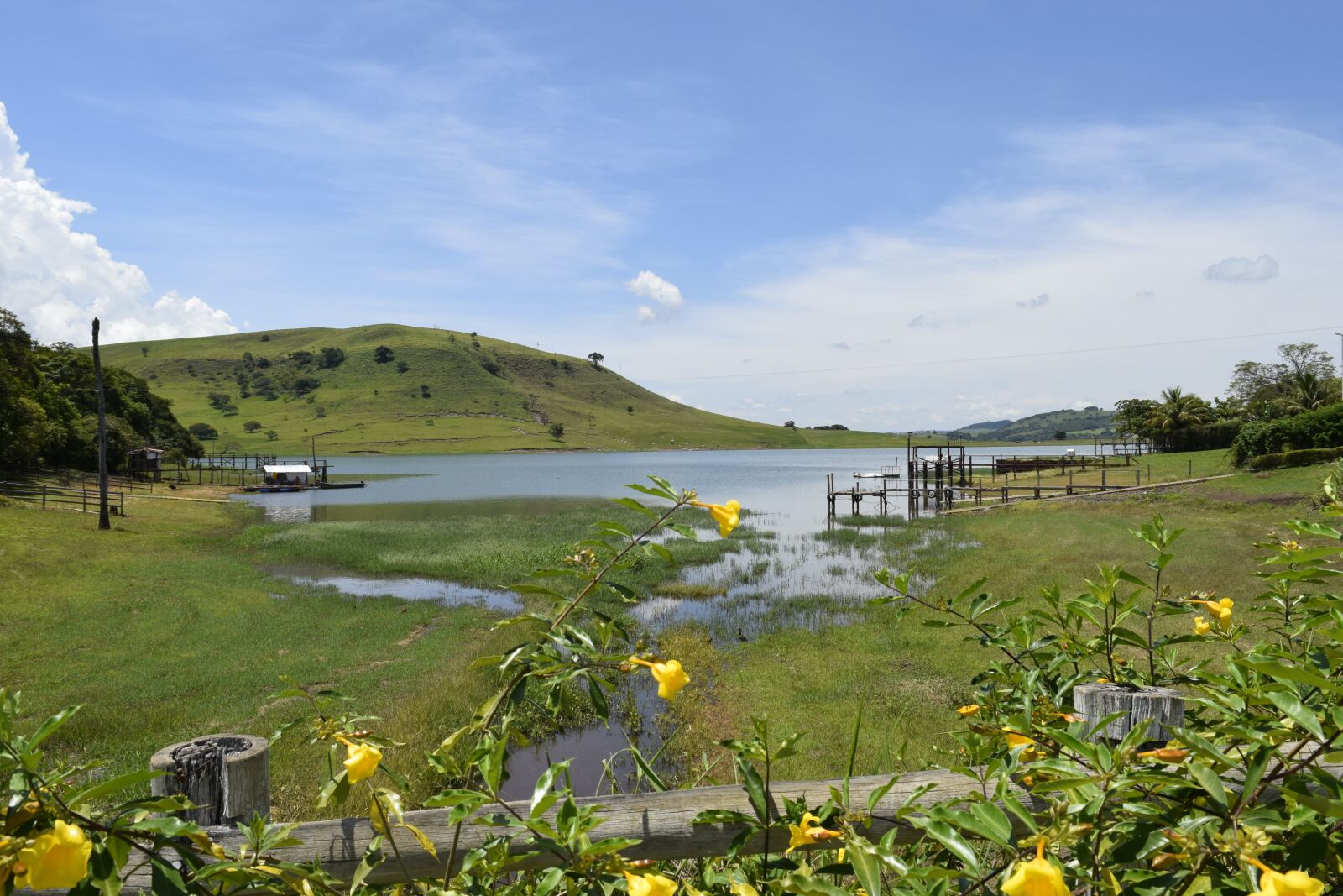 Nikon D3300 sample photo. Brazil, represa de chavantes photography
