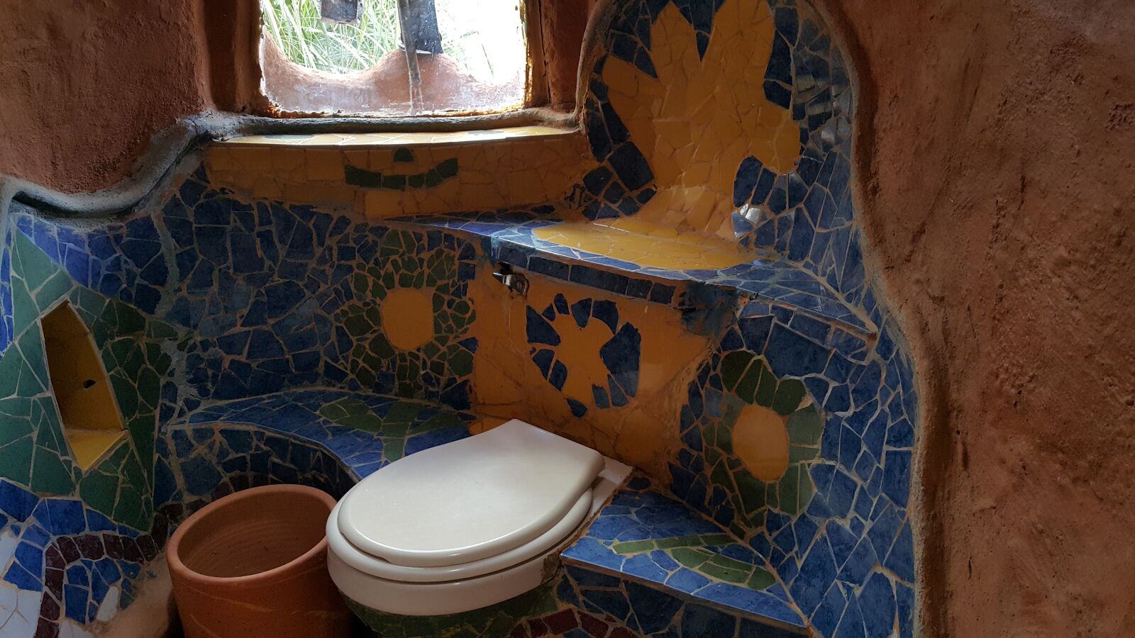 Samsung Galaxy Note4 sample photo. Terracotta house, villa de photography