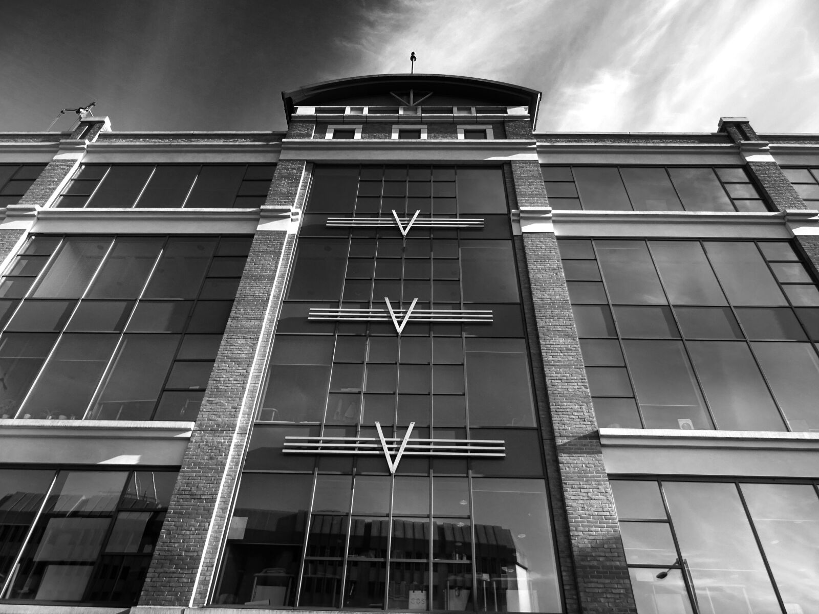 Sony DSC-HX60 sample photo. Architectural, design, architecture, black photography