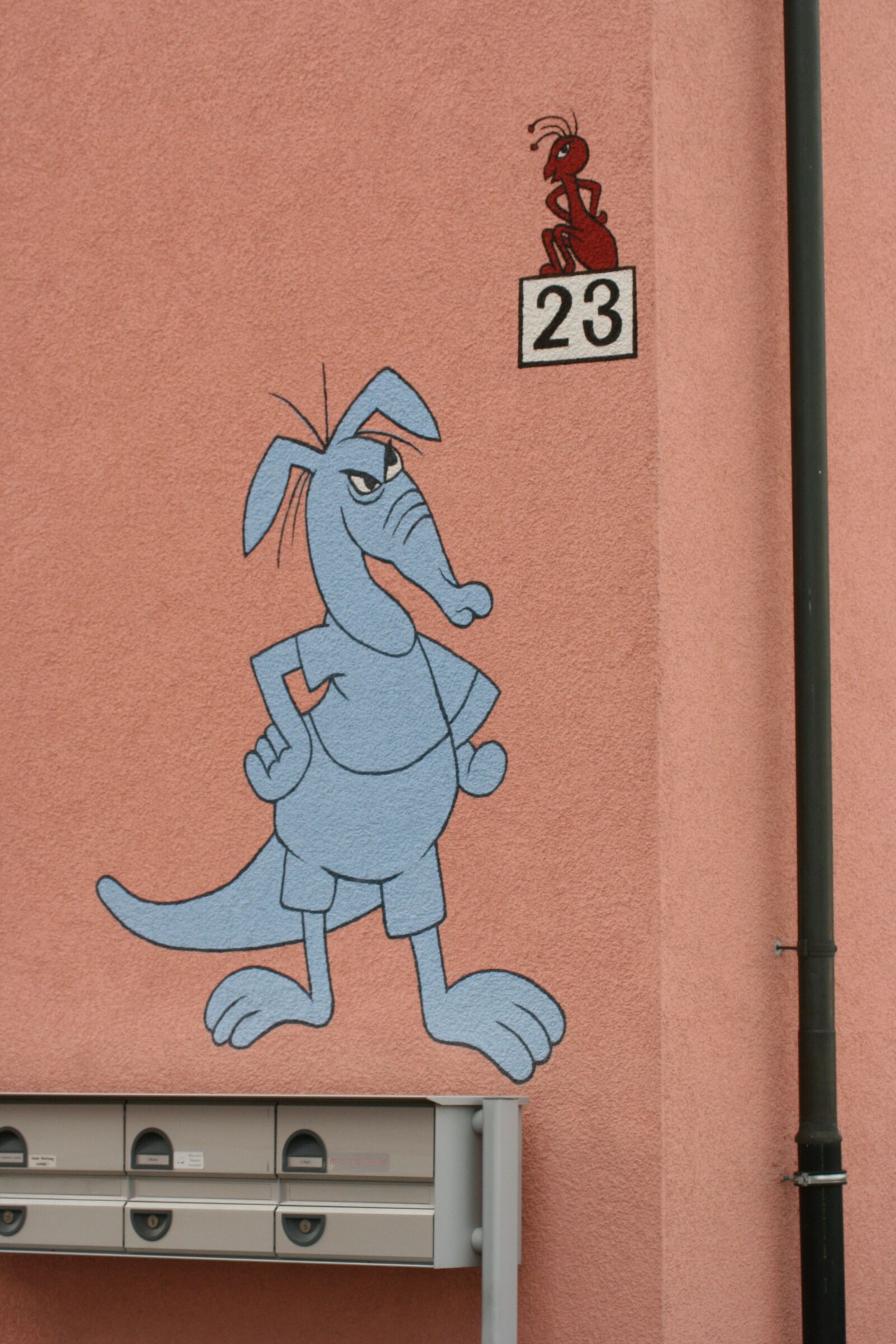 Canon EOS 350D (EOS Digital Rebel XT / EOS Kiss Digital N) sample photo. House number, anteater, ant photography