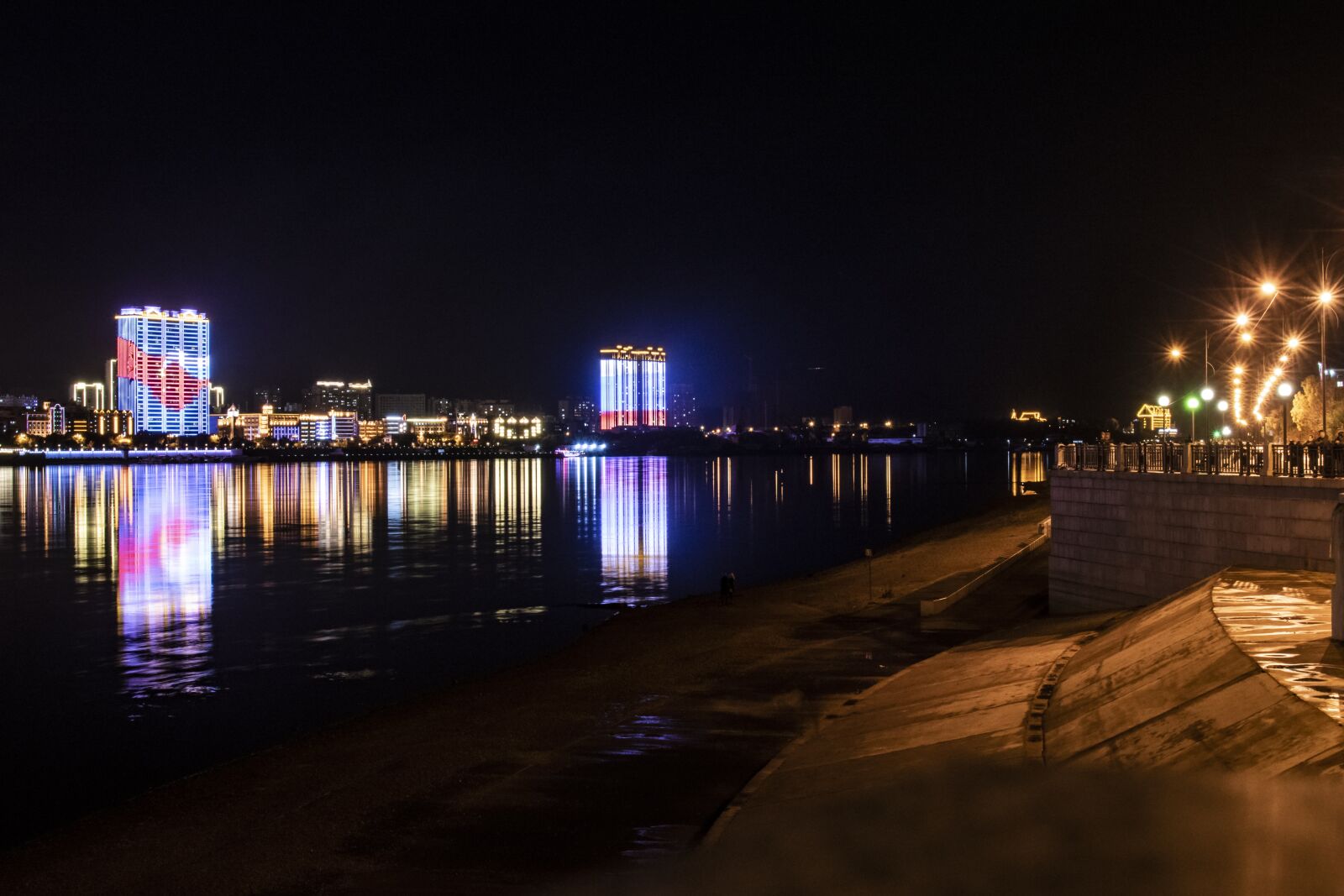 Nikon D5300 sample photo. Night, river, reflection photography