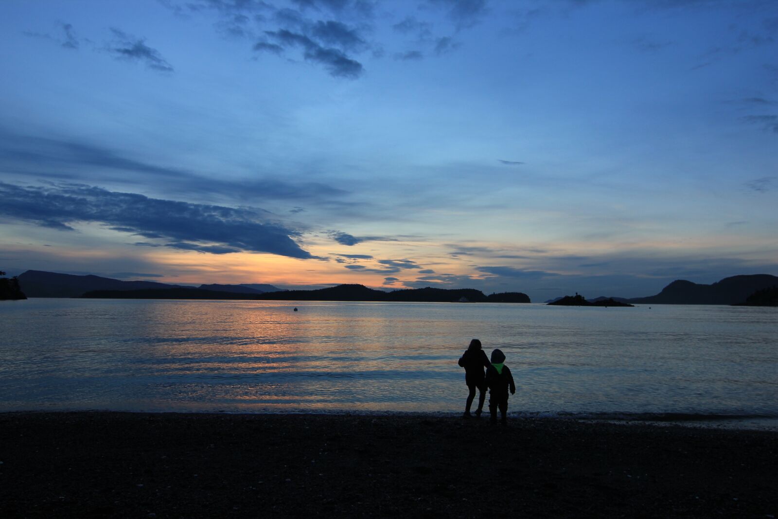 Canon EOS 550D (EOS Rebel T2i / EOS Kiss X4) sample photo. Home schooling, learning while photography