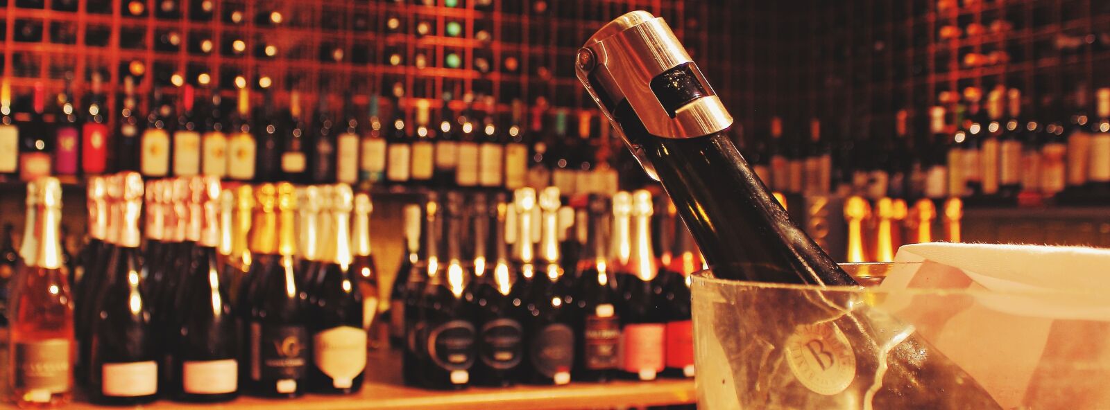 Canon EOS 600D (Rebel EOS T3i / EOS Kiss X5) sample photo. Wine, alcoholic drink, bottle photography