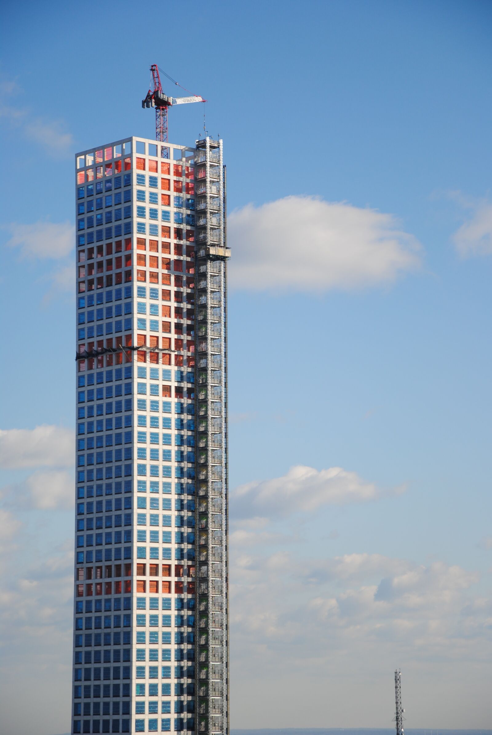 Nikon D3000 sample photo. New york, crane, building photography