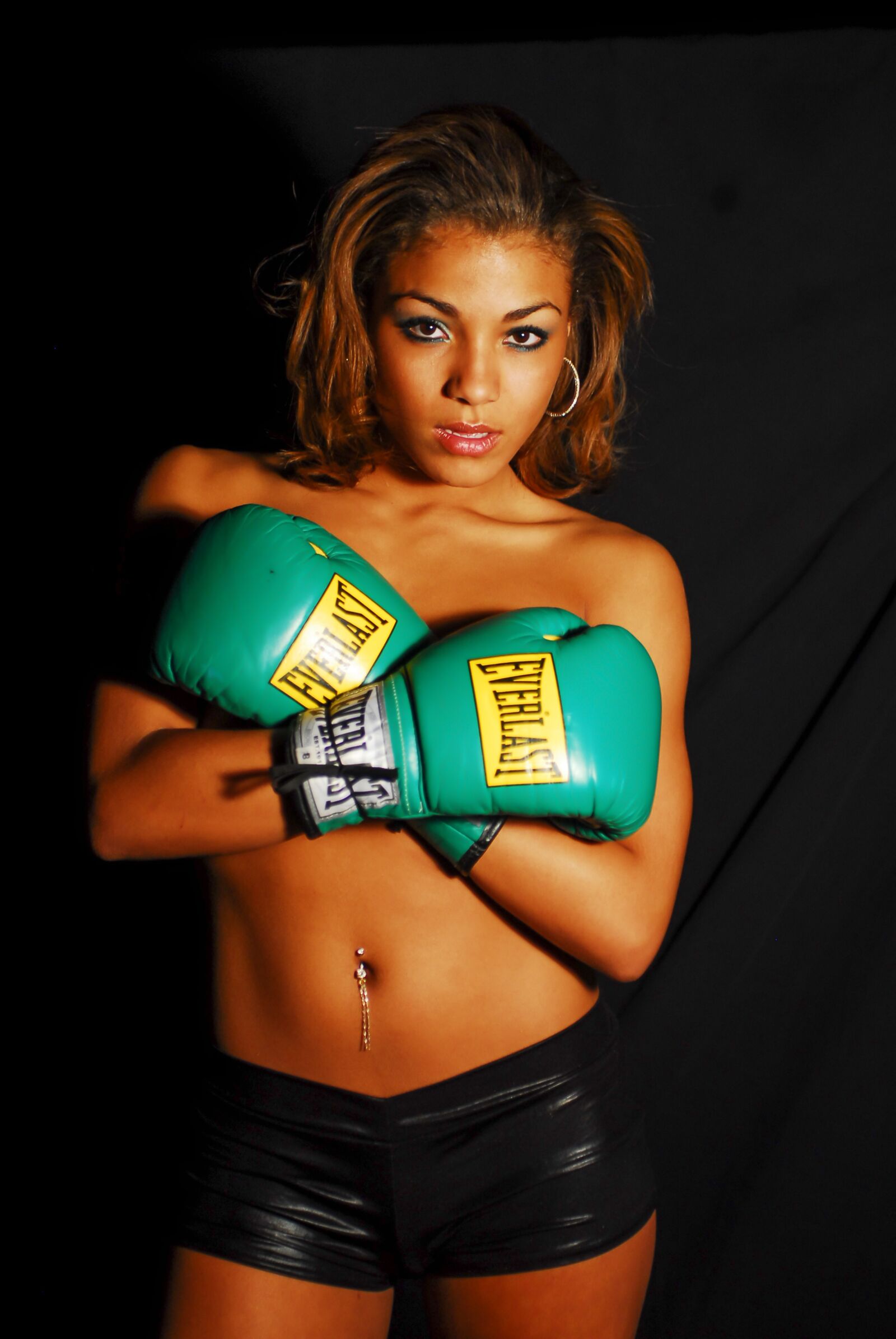 Nikon D200 sample photo. Boxing, model, gloves photography