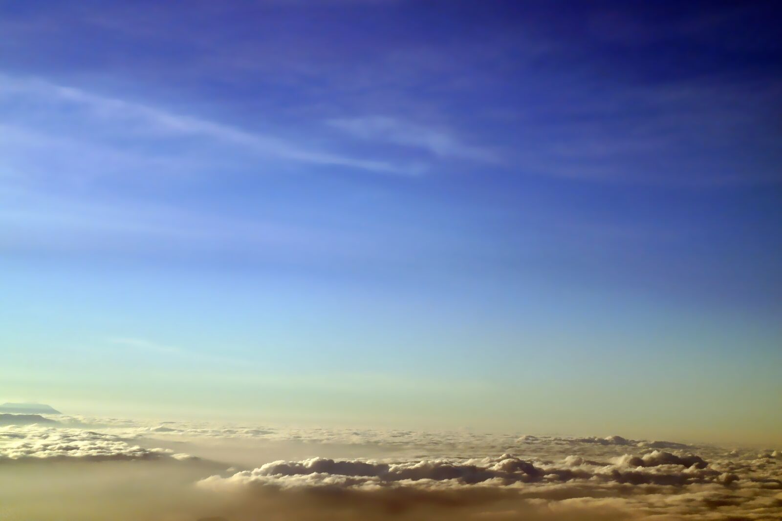 Olympus VG180,D770 sample photo. Cloud, sea of cloud photography