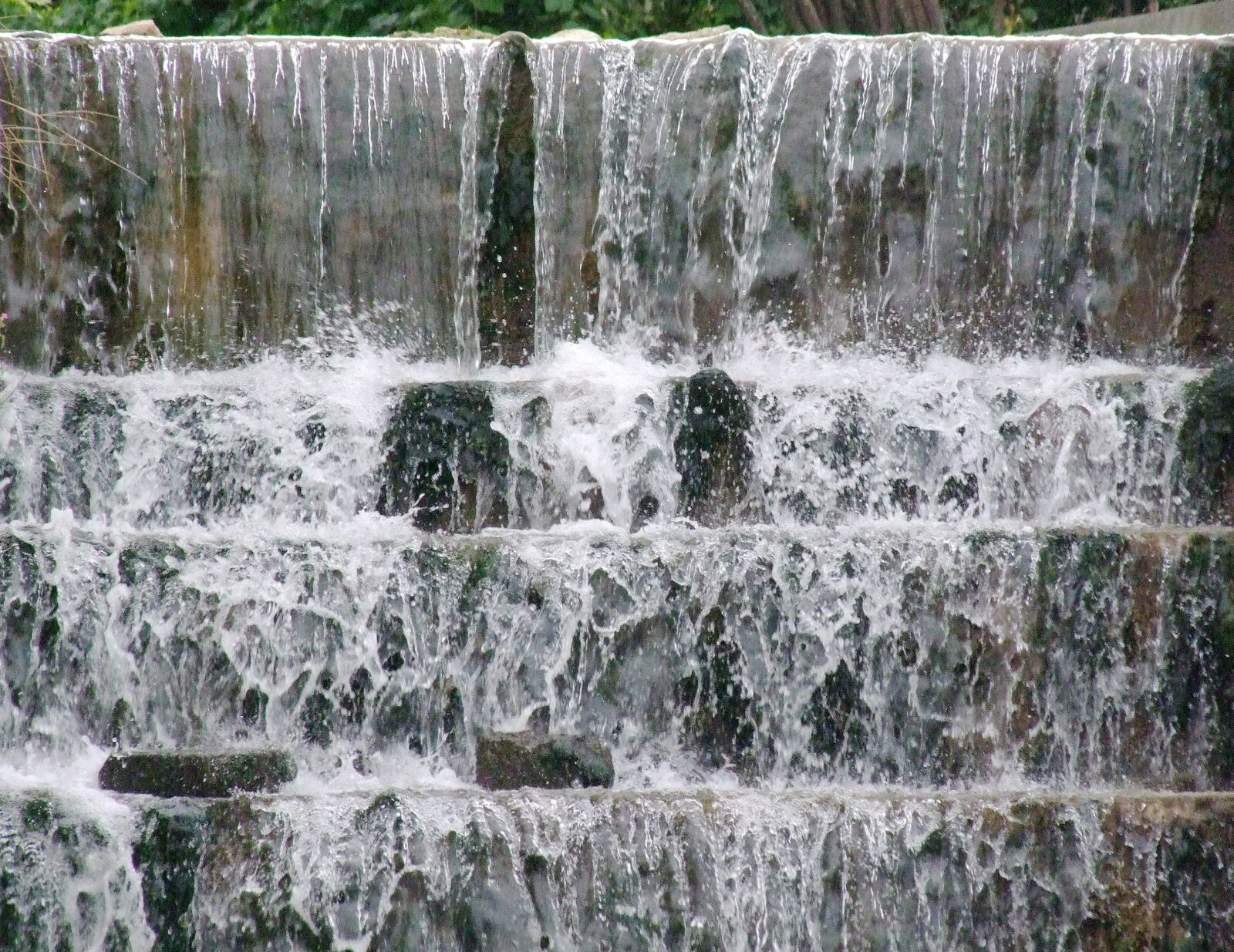Fujifilm FinePix S100fs sample photo. Waterfall, barrage, stream photography