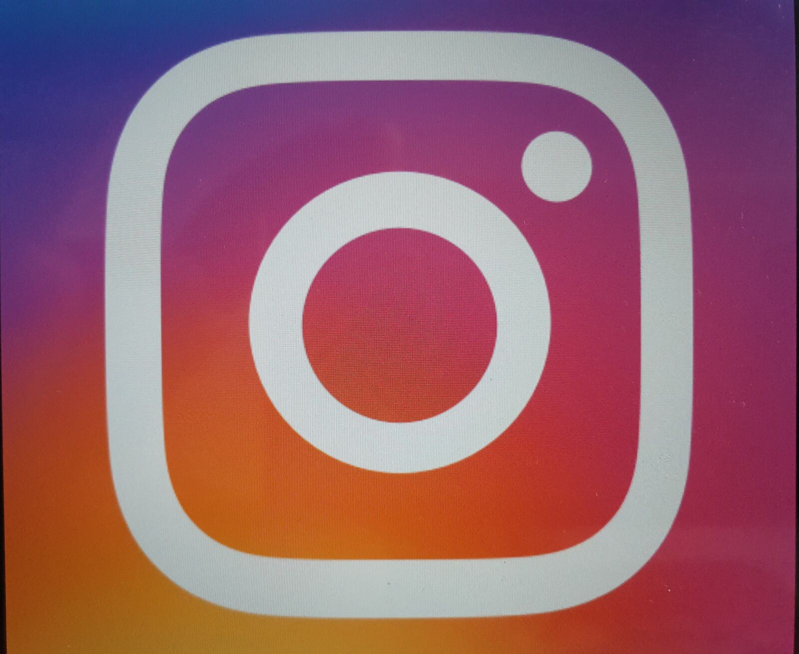 Samsung SM-G975F sample photo. Instagram, social networks, logo photography