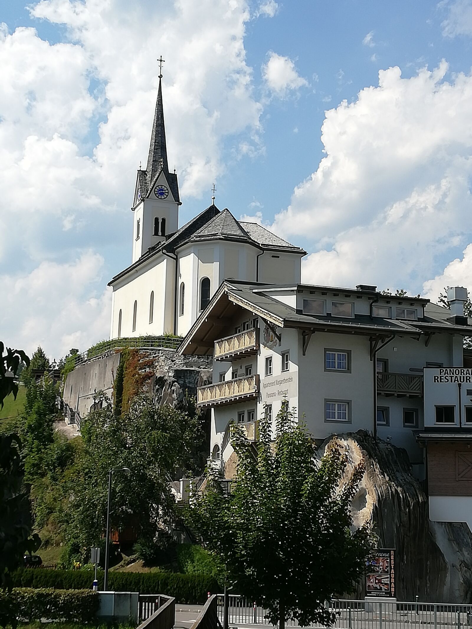 HUAWEI Mate 10 Lite sample photo. Salzburg, church, kaprun photography