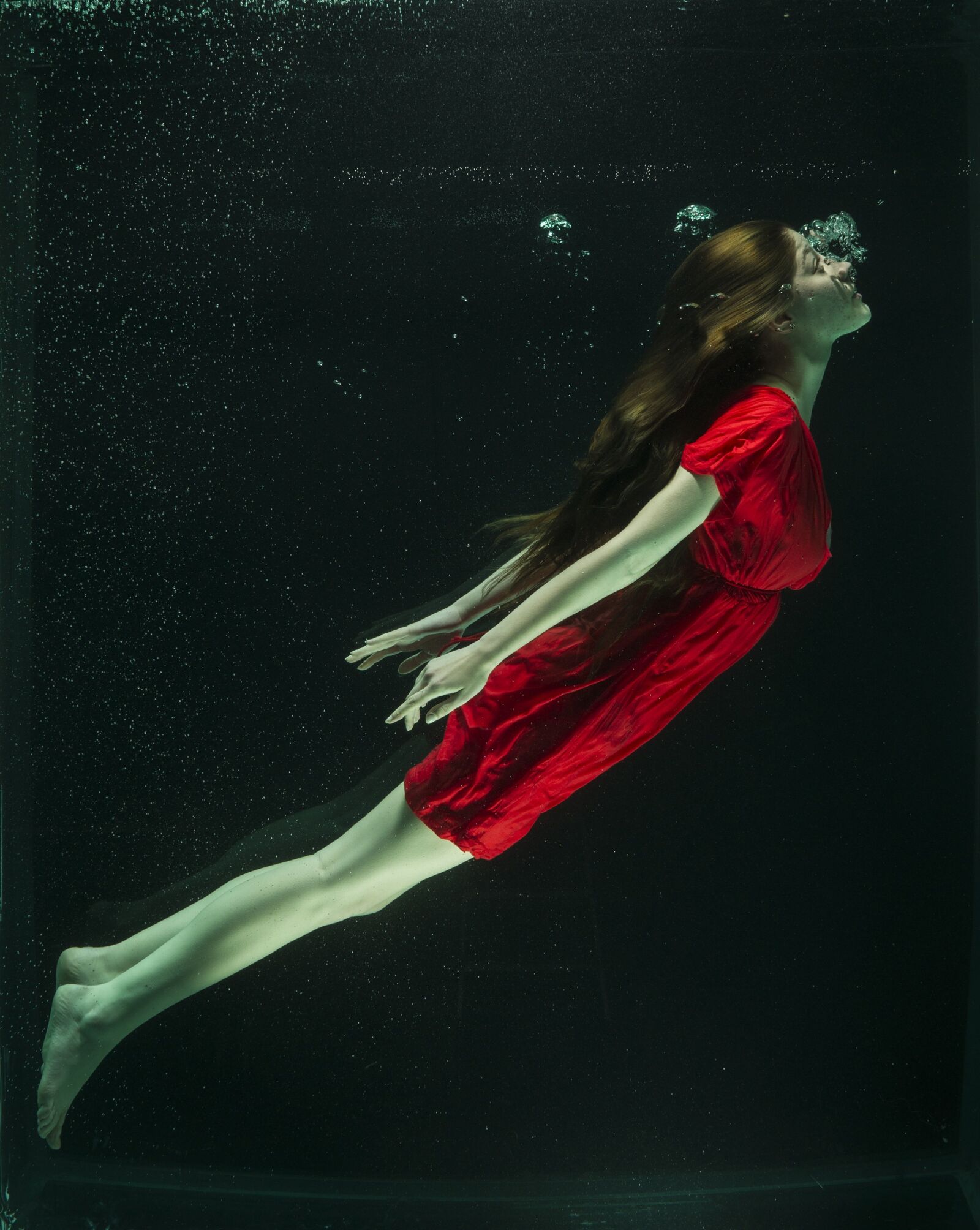 Sony Alpha DSLR-A850 sample photo. Under water, fashion, woman photography