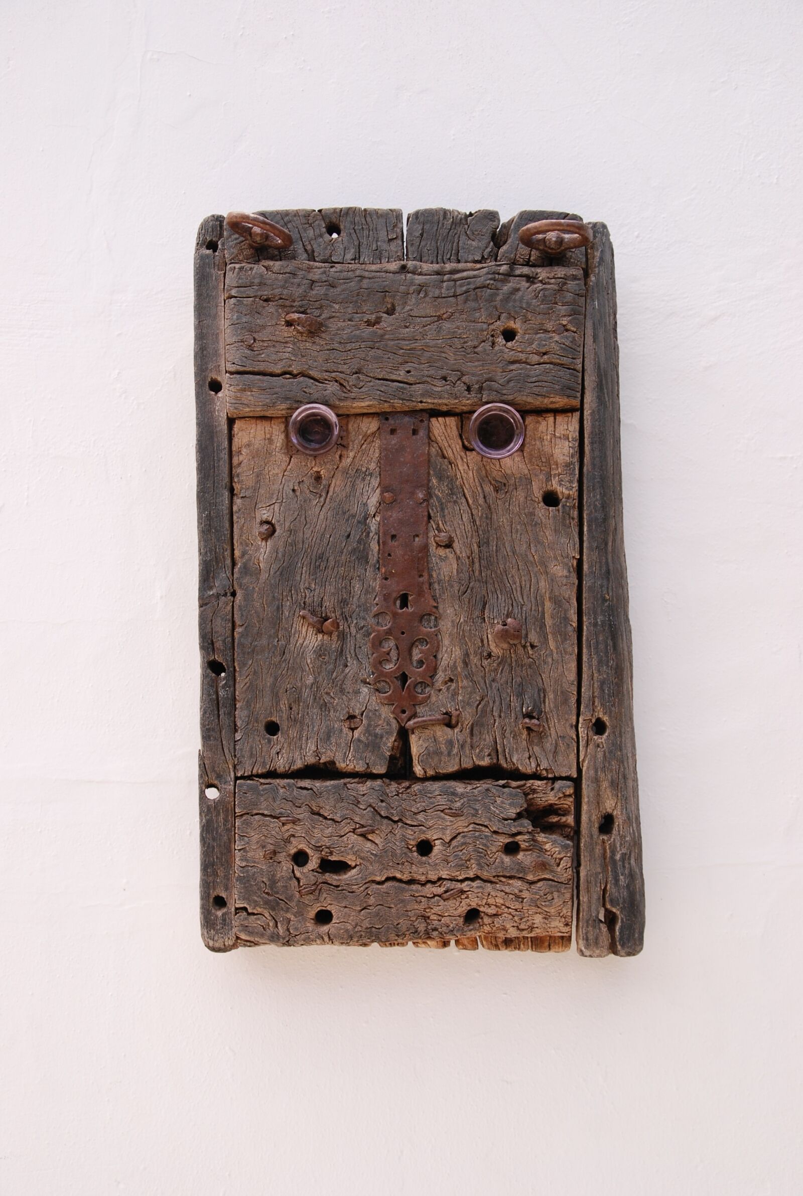 Nikon D80 sample photo. Cesar manrique, woodcarving, lanzarote photography