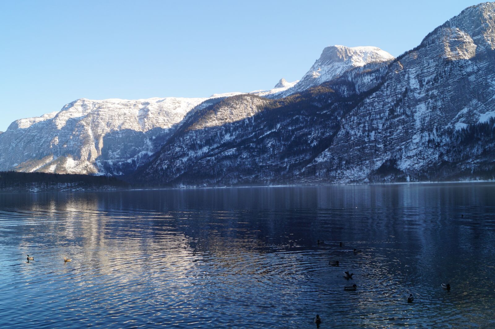 Sony DT 18-55mm F3.5-5.6 SAM II sample photo. Austria, hallstatt, lake photography