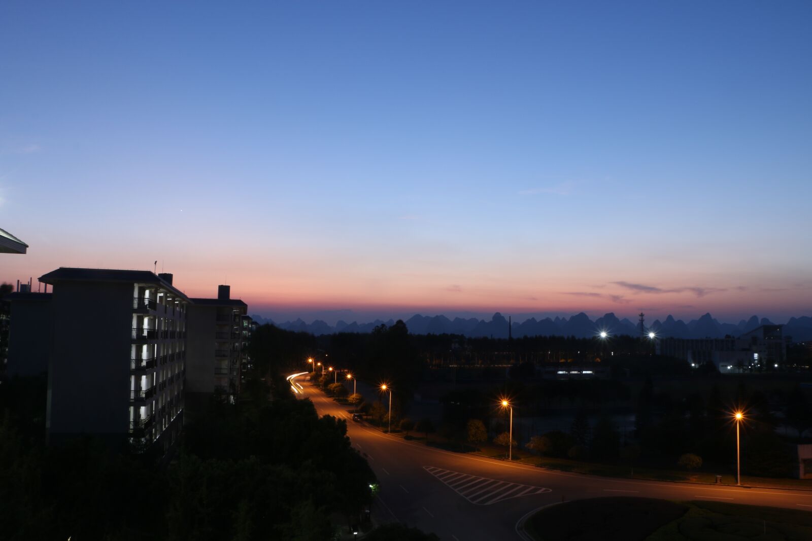 Canon EOS 70D sample photo. Blue sky, sunset, night photography