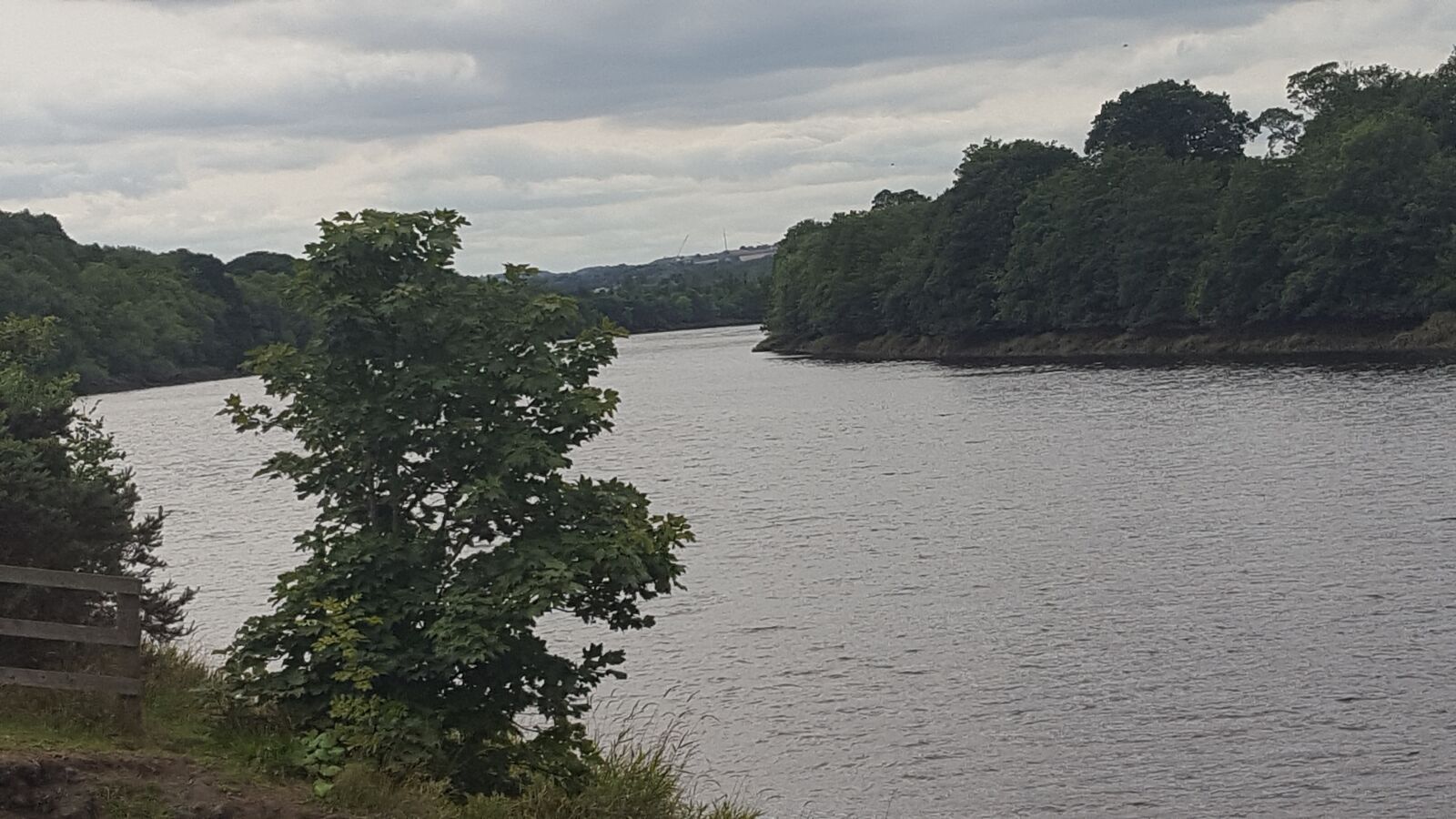 Samsung Galaxy S6 sample photo. River tyne, in summer photography