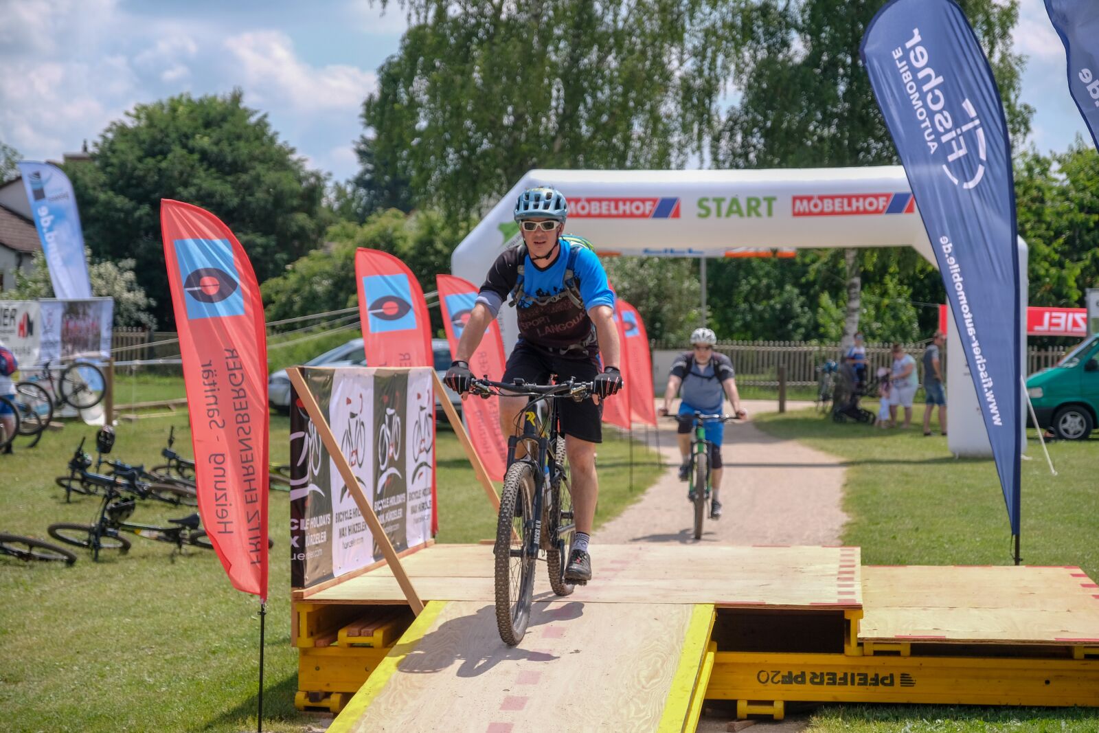 Fujifilm X-T2 sample photo. Cycling races, rtf, road photography