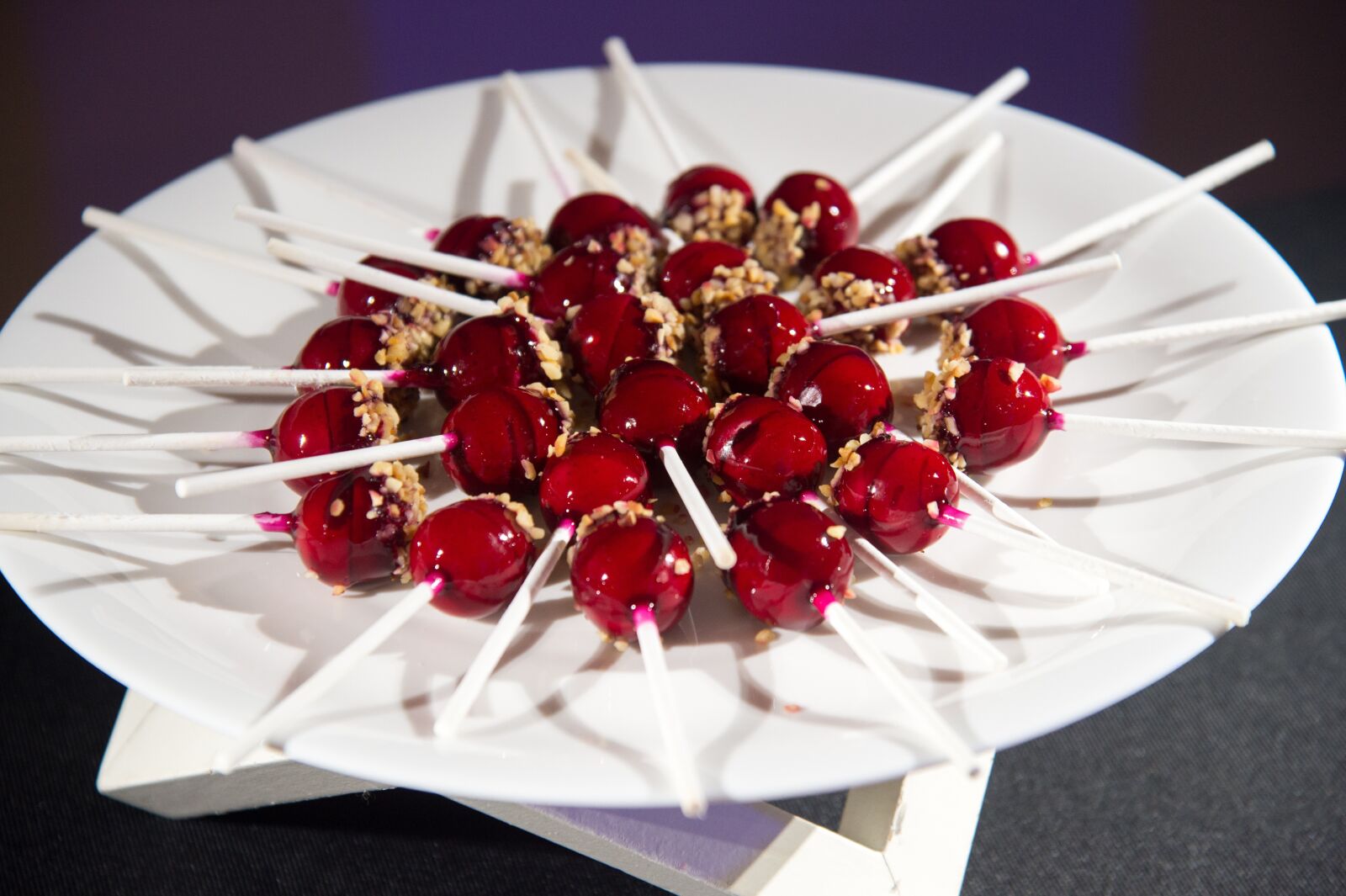 Nikon D4S sample photo. Plate, lollipop, aperitif photography