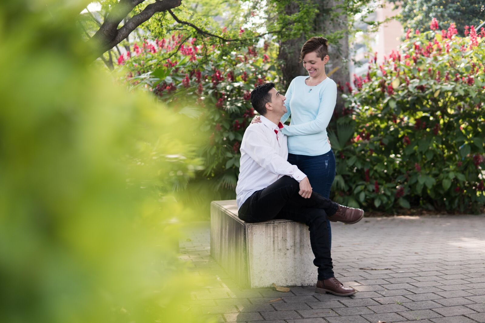 Sony a6500 sample photo. Couple, love, romantic photography