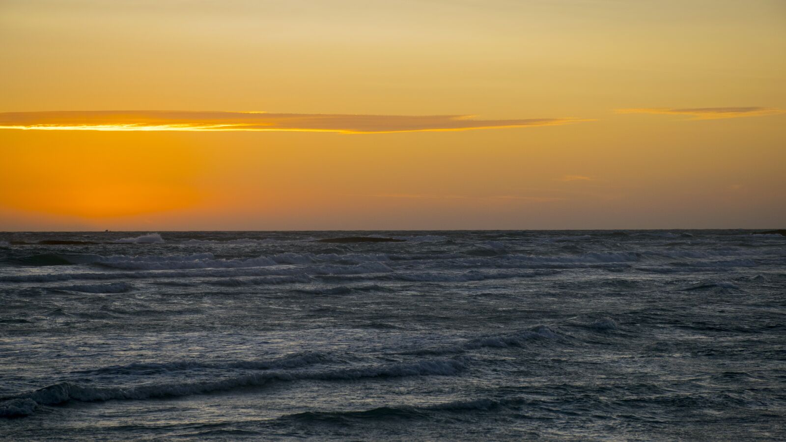 Nikon D5300 sample photo. Italy, sunset, beach photography