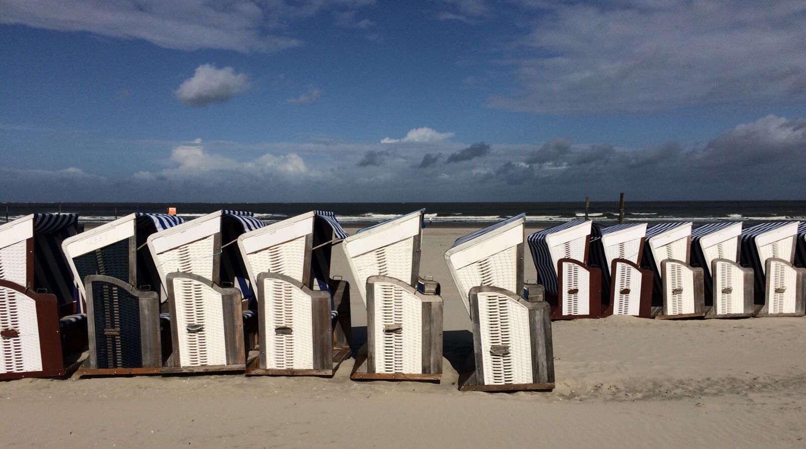 Apple iPhone 5s sample photo. Norderney, clubs, north sea photography