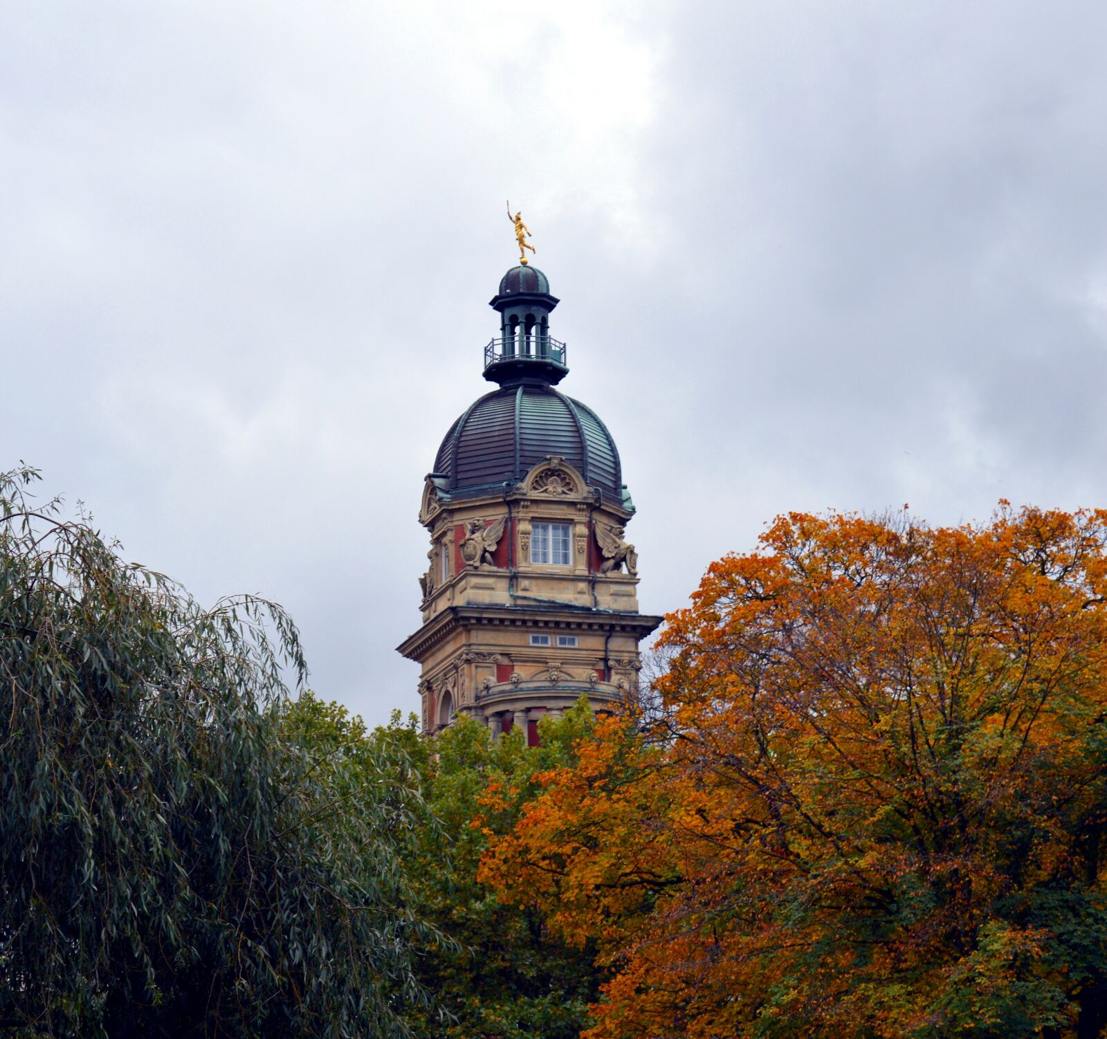 Nikon D3200 sample photo. Tower, onion shape, ornaments photography