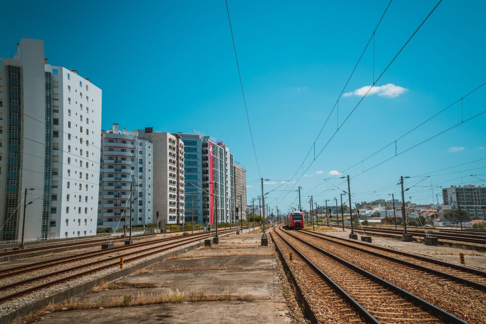 Sony E PZ 18-105mm F4 G OSS sample photo. Gleise, rails, train photography