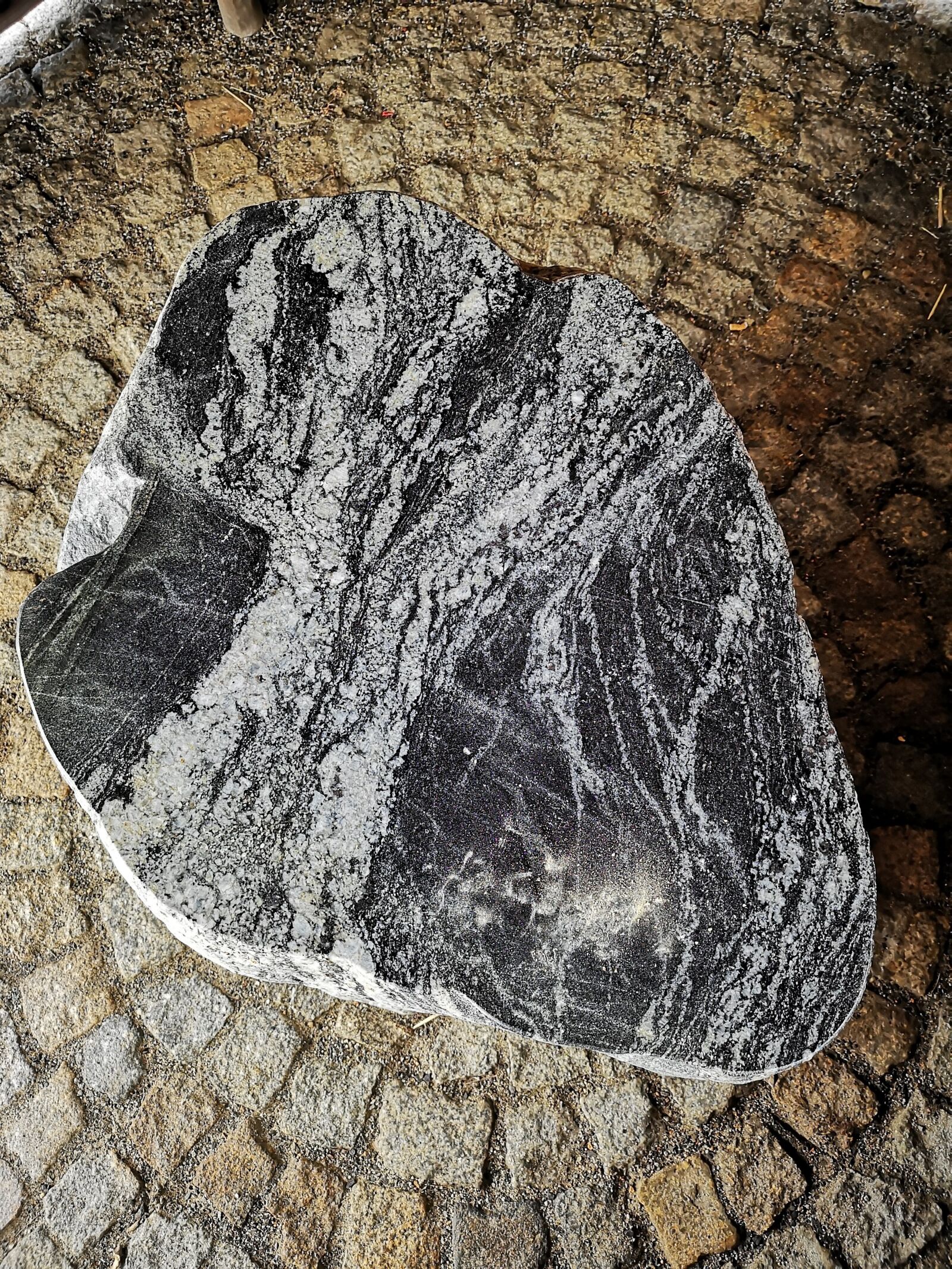 HUAWEI CLT-L09 sample photo. Rock, granite, surface photography