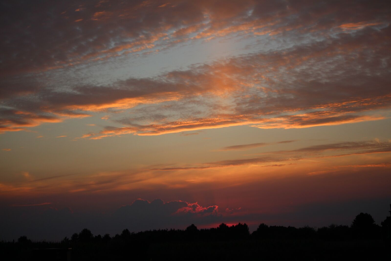 Canon EF-S 55-250mm F4-5.6 IS STM sample photo. Sonenuntergang, nature, light photography
