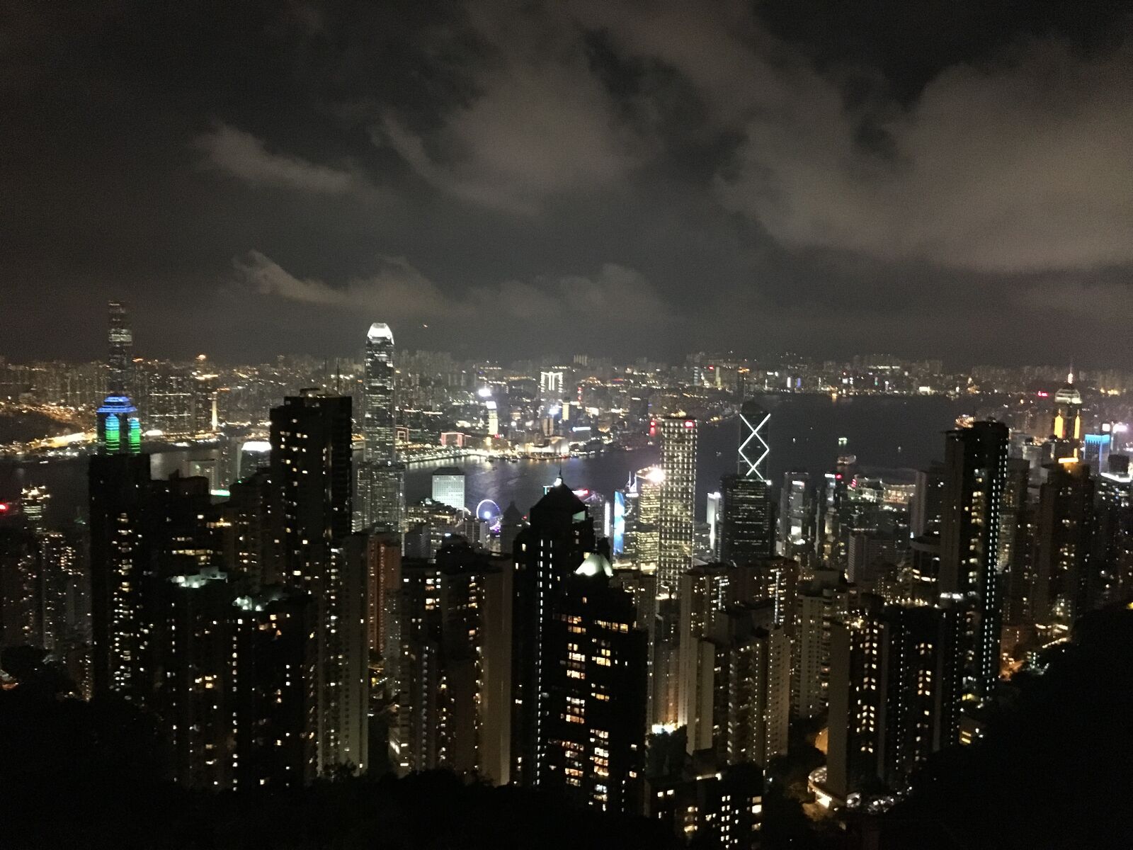 iPhone 6s back camera 4.15mm f/2.2 sample photo. Night, night, view, victoria photography
