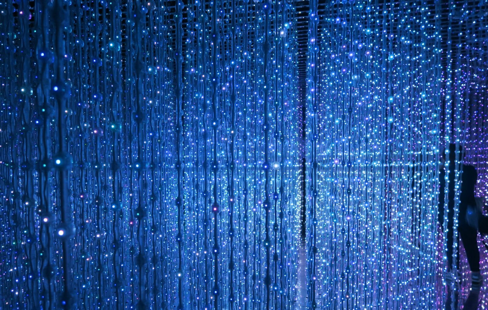 Canon PowerShot G7 X sample photo. Light, blue, star photography