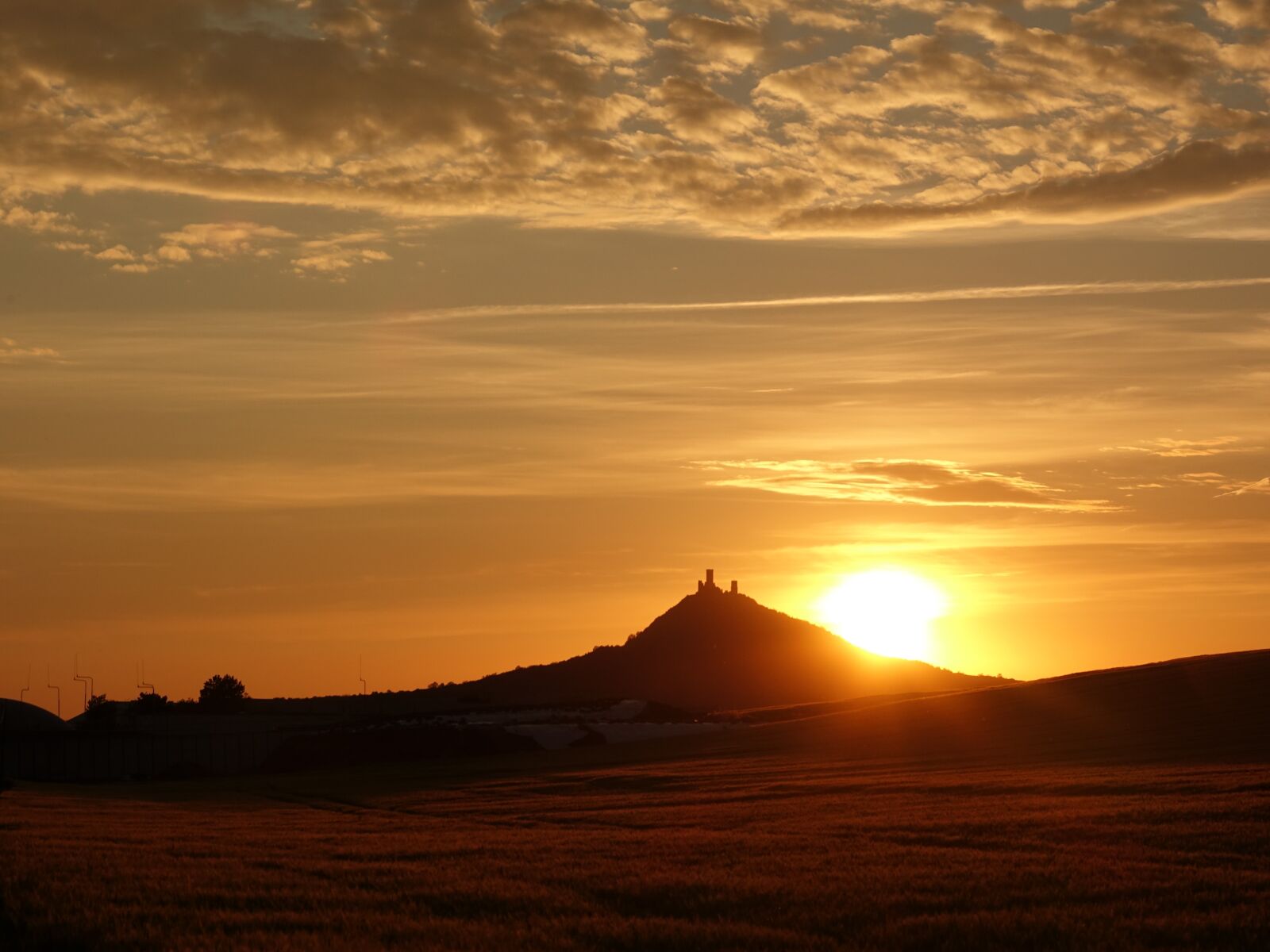 Sony Cyber-shot DSC-RX10 III sample photo. Landscape, sun, sky photography