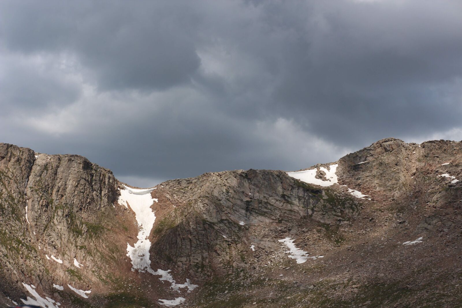 Canon EOS 700D (EOS Rebel T5i / EOS Kiss X7i) sample photo. Mountain, clouds, storm photography