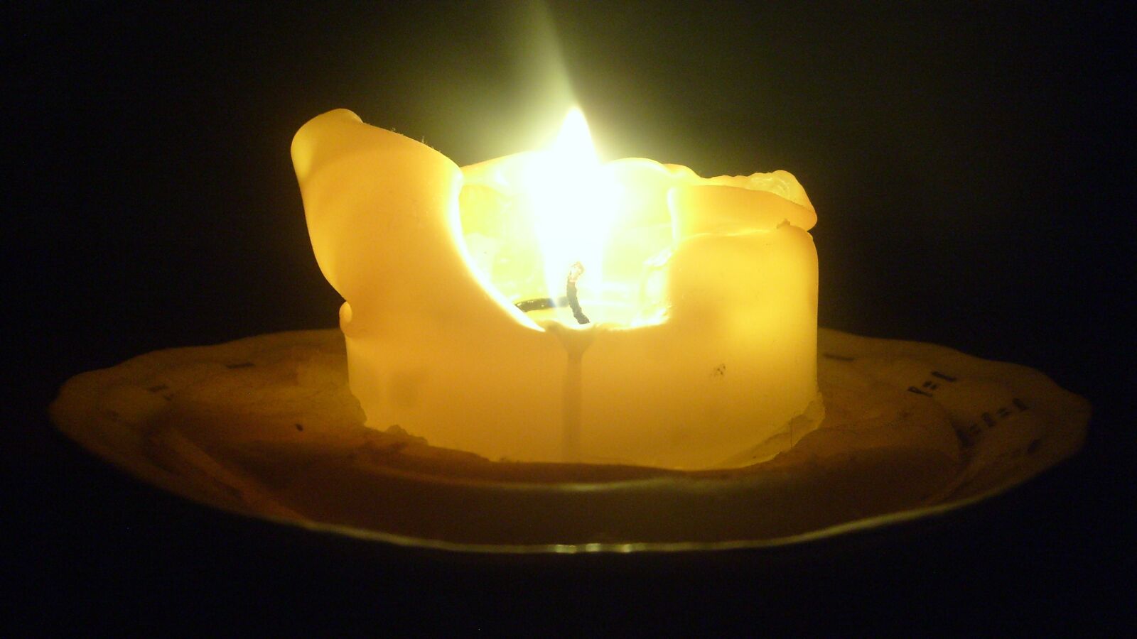Samsung KENOX S730  / Samsung S730 sample photo. Light, candle, candlelight photography