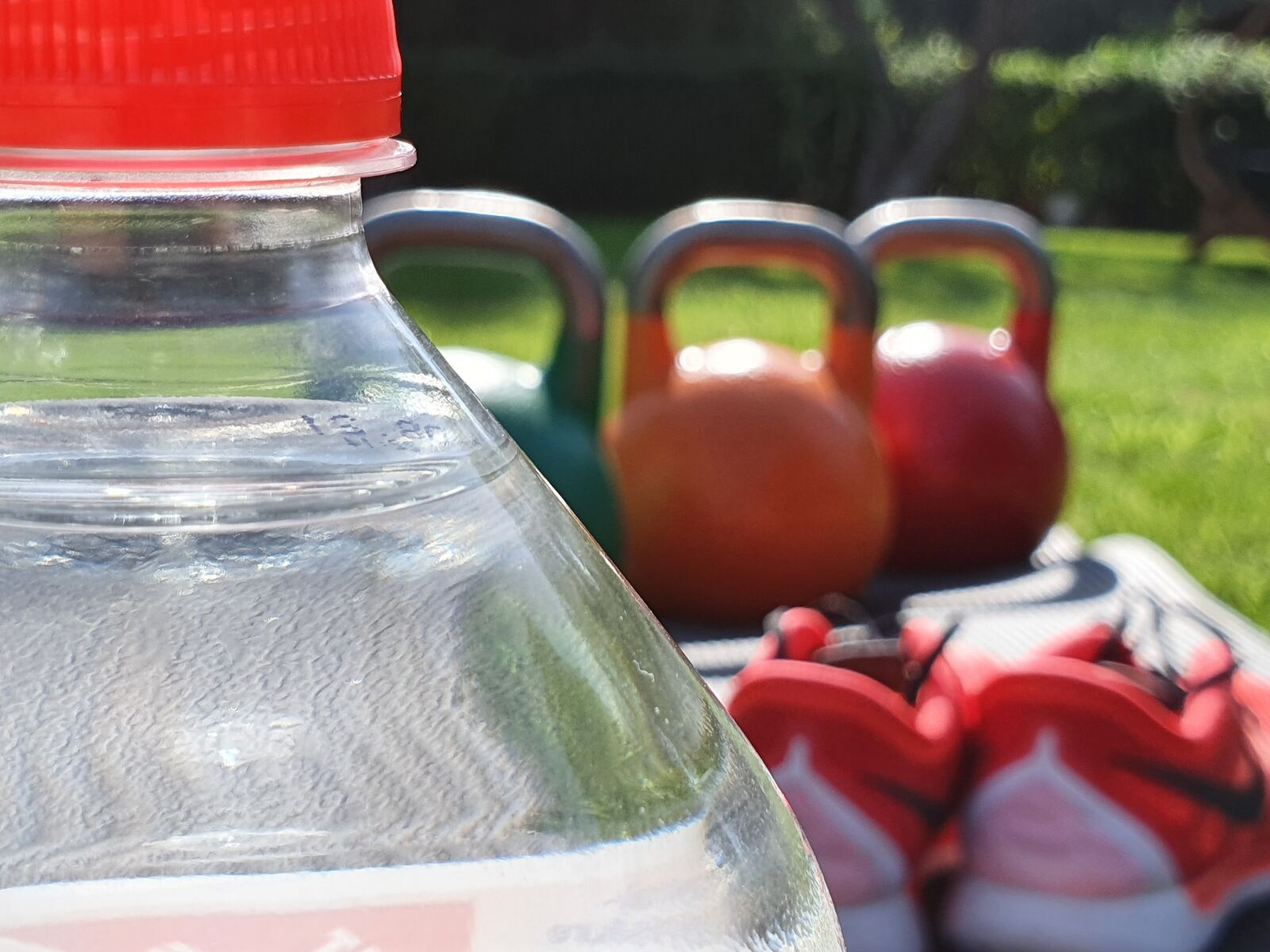 Samsung SM-G973F sample photo. Kettlebell, workout, crossfit photography