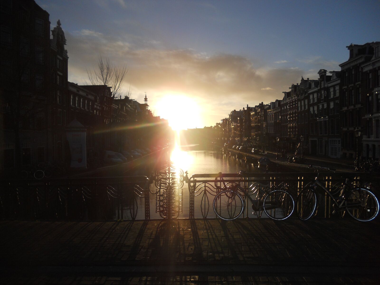 Nikon COOLPIX S2550 sample photo. Amsterdam, urban, netherlands photography