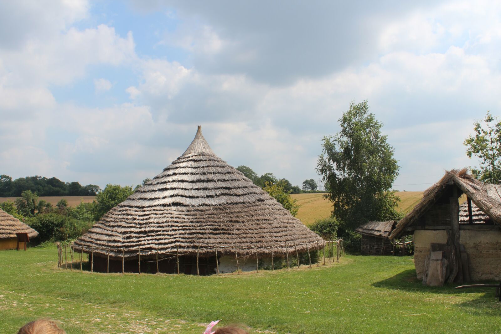 Canon EOS 600D (Rebel EOS T3i / EOS Kiss X5) sample photo. Iron age, round house photography