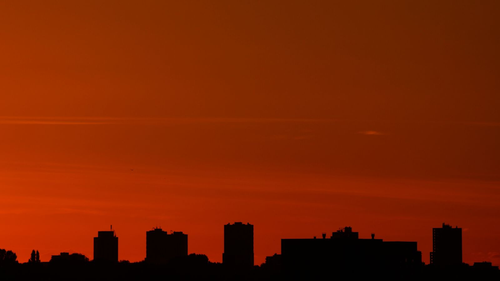 Sony SLT-A58 sample photo. Backlit, buildings, dark, dawn photography