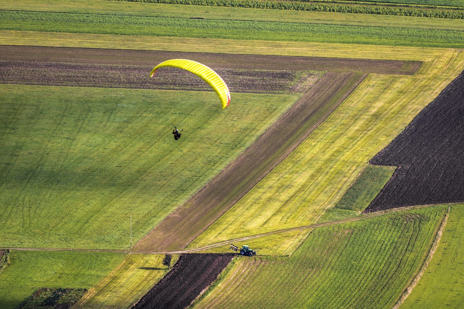 Canon EOS 70D sample photo. Paraglider, flying, paragliding photography