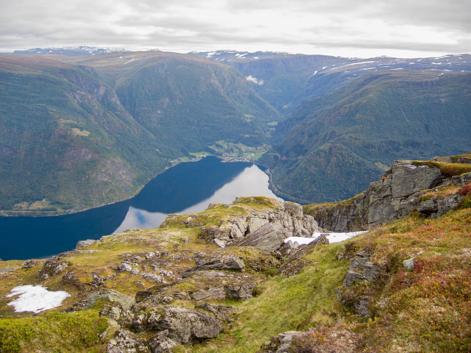 Nikon Coolpix P7800 sample photo. Fjord, valley, norway photography